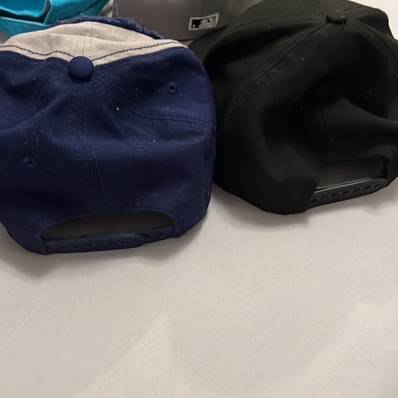 Hat bundle - Picture 2 of 5